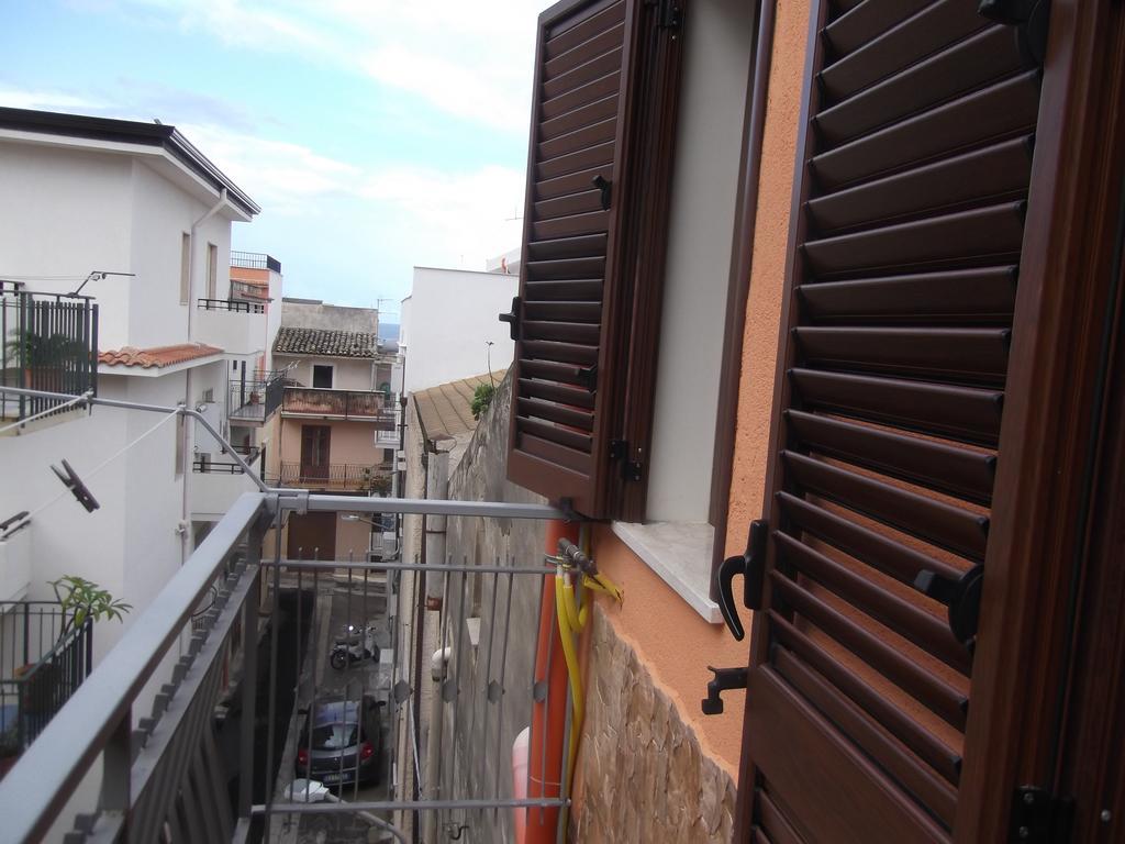 Zu Pippinu Apartment กัสเตลลัมมาเร เดล โกลโฟ ภายนอก รูปภาพ