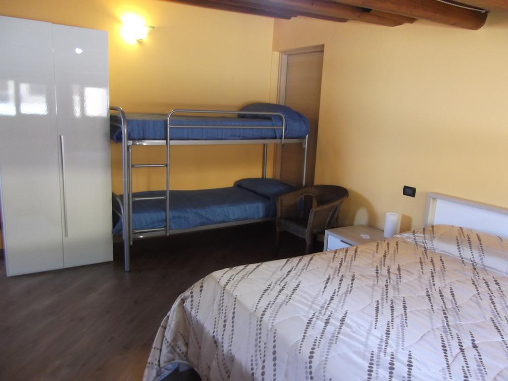 Zu Pippinu Apartment กัสเตลลัมมาเร เดล โกลโฟ ภายนอก รูปภาพ