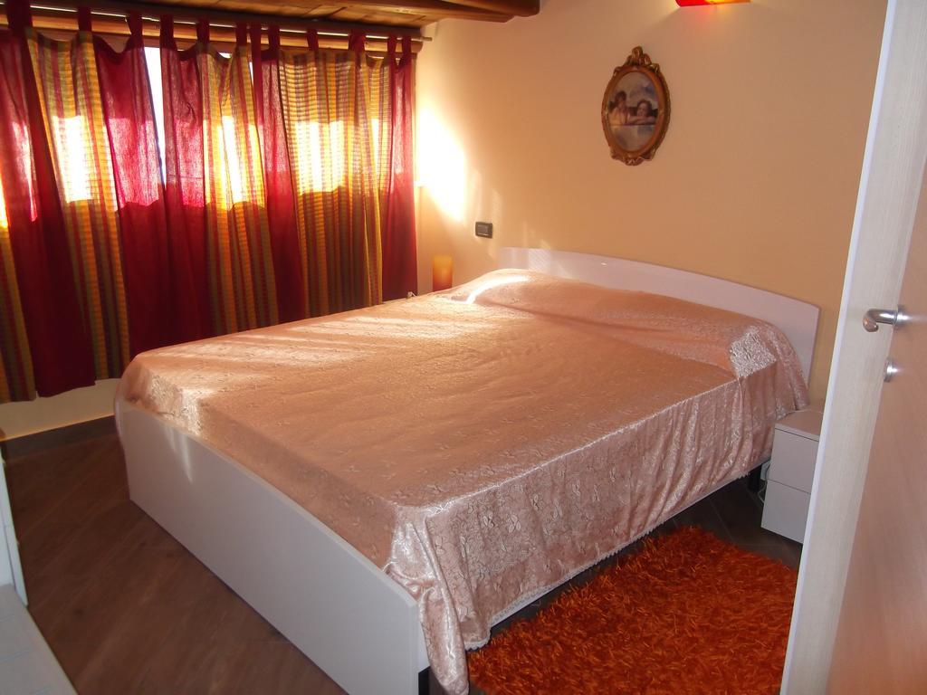 Zu Pippinu Apartment กัสเตลลัมมาเร เดล โกลโฟ ภายนอก รูปภาพ