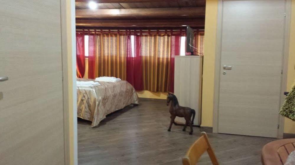 Zu Pippinu Apartment กัสเตลลัมมาเร เดล โกลโฟ ภายนอก รูปภาพ