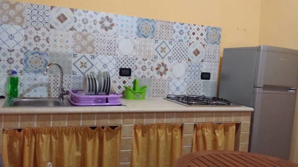 Zu Pippinu Apartment กัสเตลลัมมาเร เดล โกลโฟ ภายนอก รูปภาพ